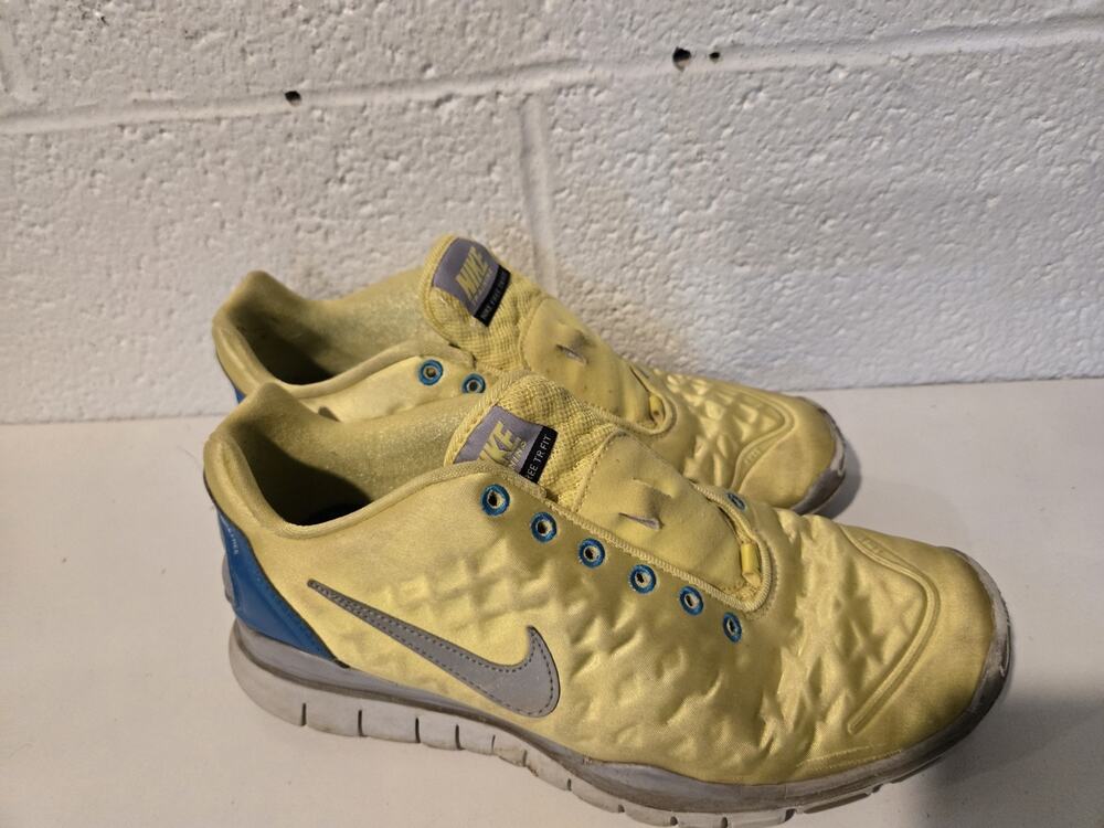 Nike Air Free Tr Fit Yellow Womens 8 (2011) Used Fair Condition